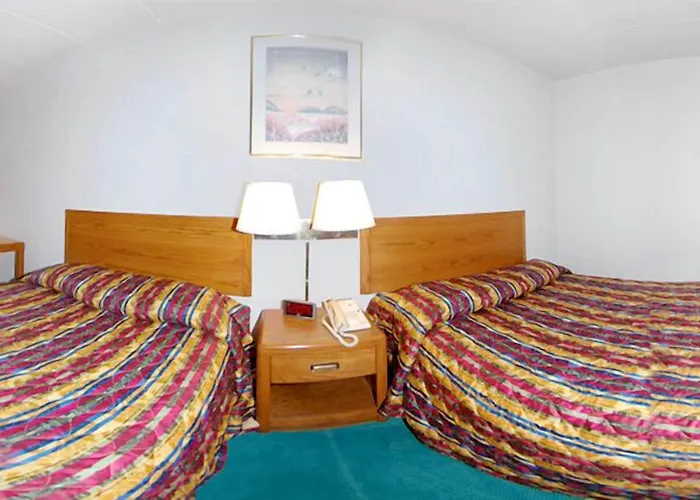 Maryville Inn Hotel