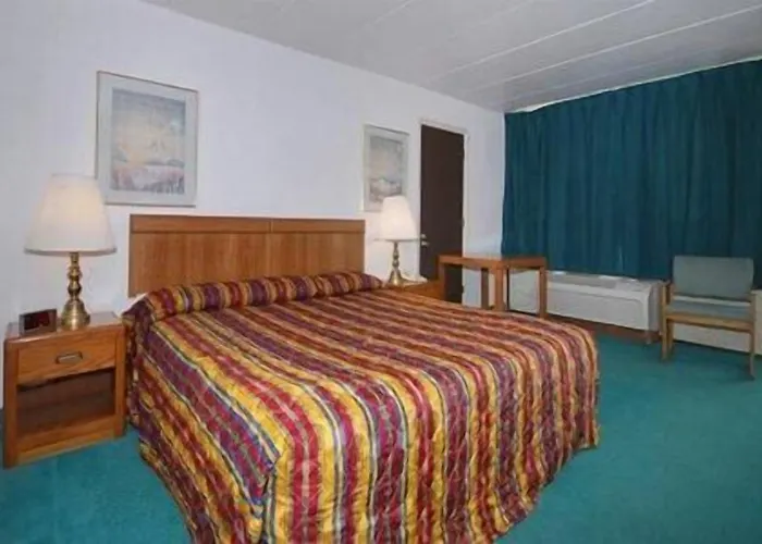 Hotel Maryville Inn