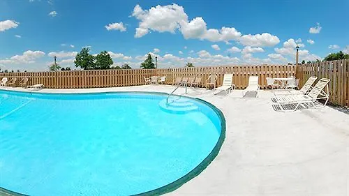 Maryville Inn Hotel